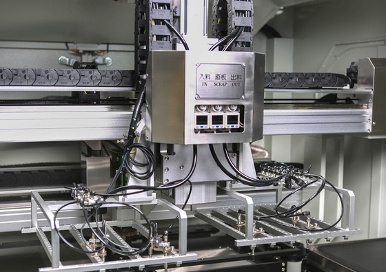 Máquina en línea/off-line de la máquina del router de Spind del gemelo del PWB de Genitec del router para SMT GAM330AD